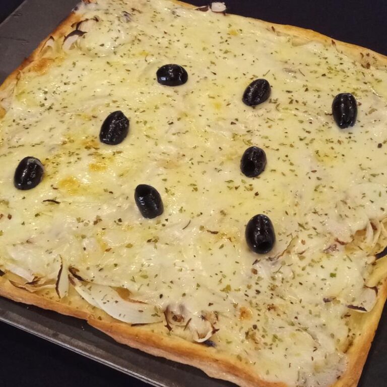Pizza Fugazza con Queso