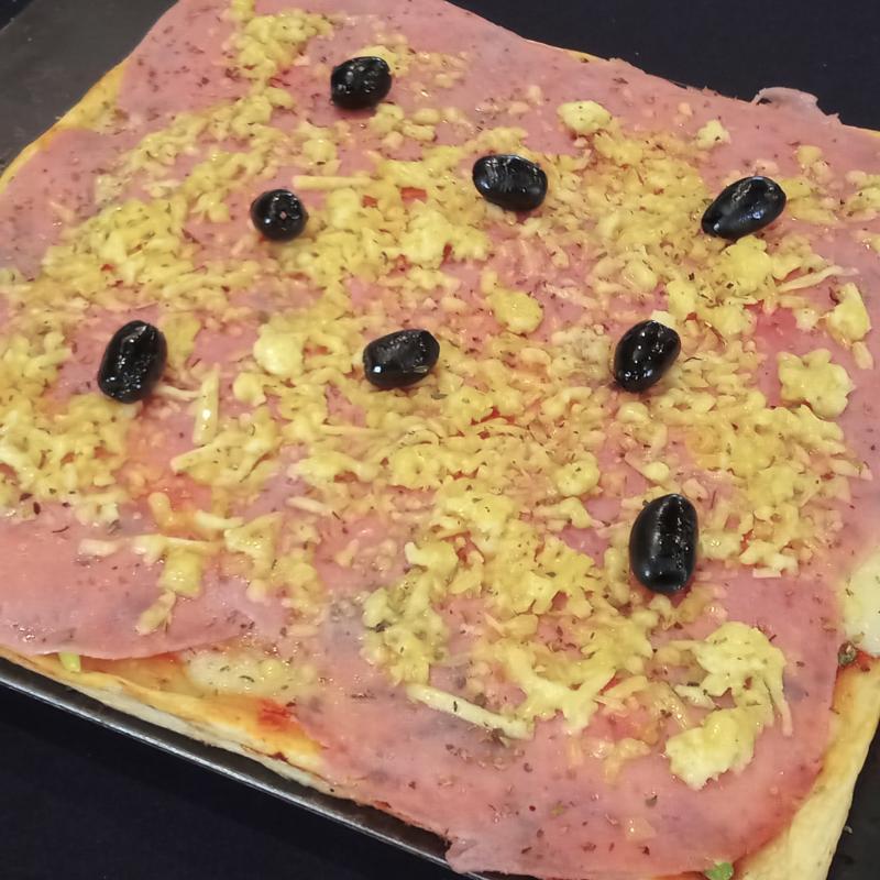 Pizza Provorella